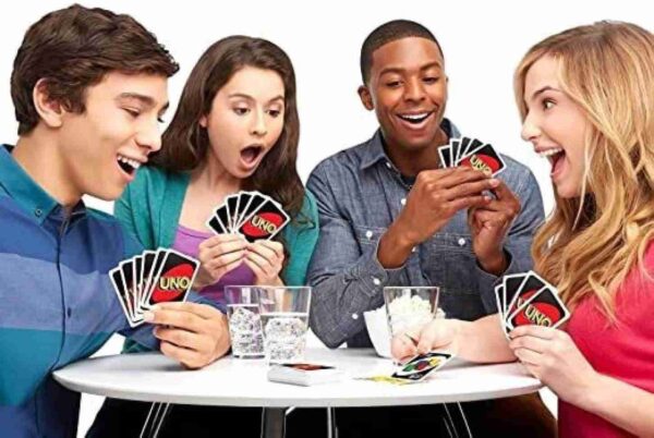 UNO Playing Cards - Image 2